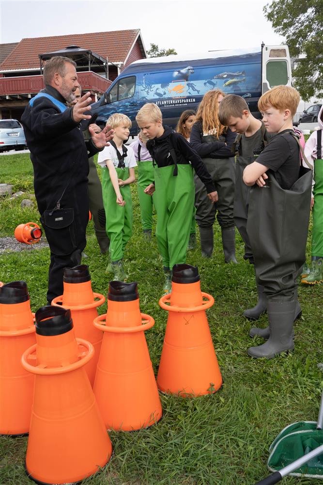 barn - Klikk for stort bilde